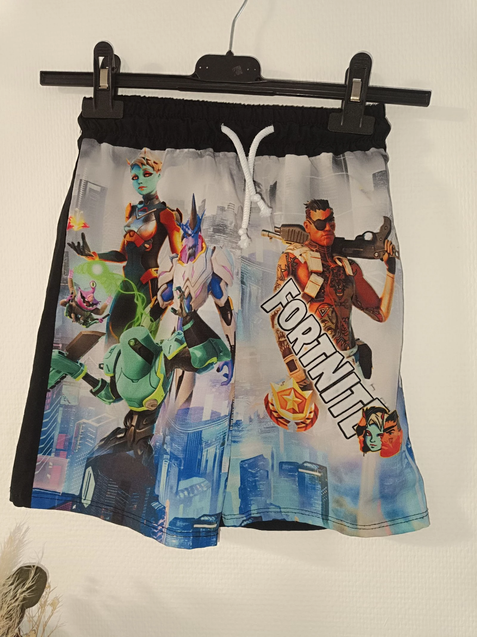 Short Fortnite-Taille 6ans garçon 🩵